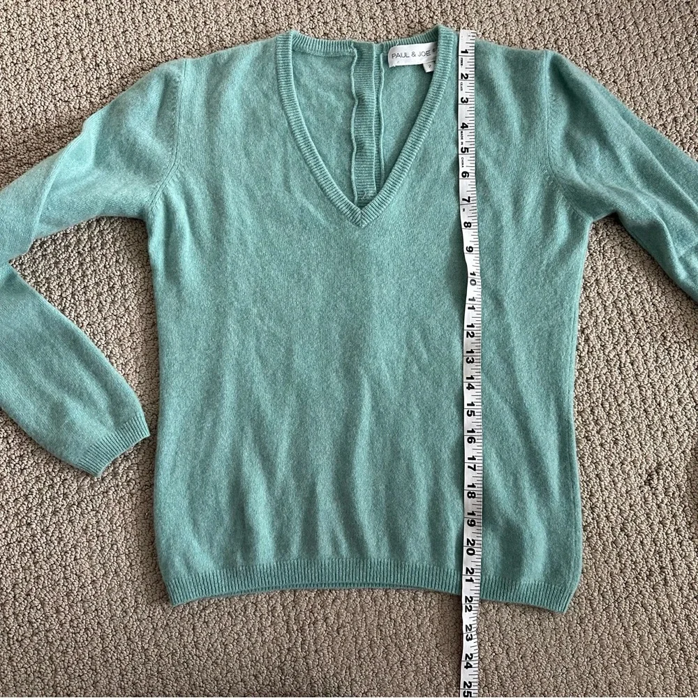 Paul & Joe V-Neck Mint Green cashmere Sweater - Picture 3 of 5
